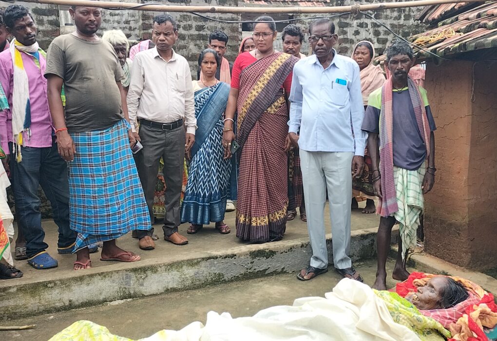 झारखंड के पूर्व मुख्यमंत्री एवं सरायकेला विधायक चंपाई सोरेन के पीए सीटू कोल शुक्रवार को